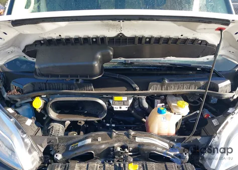 2023 Ram Promaster 2500 High Roof 136 Wb z USA, uszkodzony, nr VIN 3C6LRVCG1PE556447